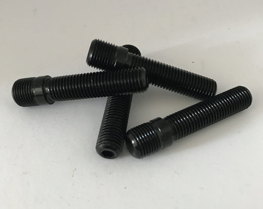 Studs M14x1.25 til M12x1.5